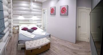 Фото номера Улучшенный двухместный номер с 1 кроватью Отель Filvarok Hotel г. Березовка 2