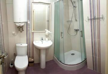 Фото номера Стандартный двухместный номер с 1 кроватью Отель Filvarok Hotel г. Березовка 5